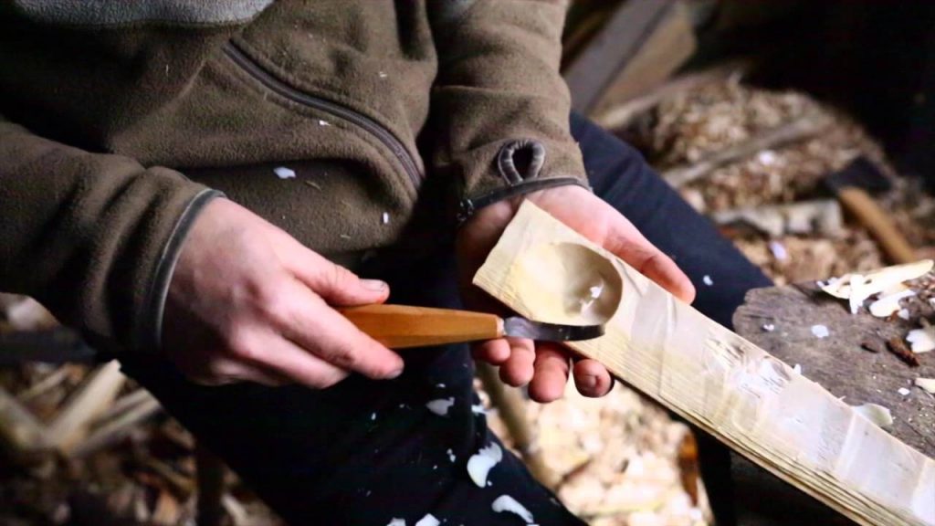 Bowl Cut using a Carving Knife