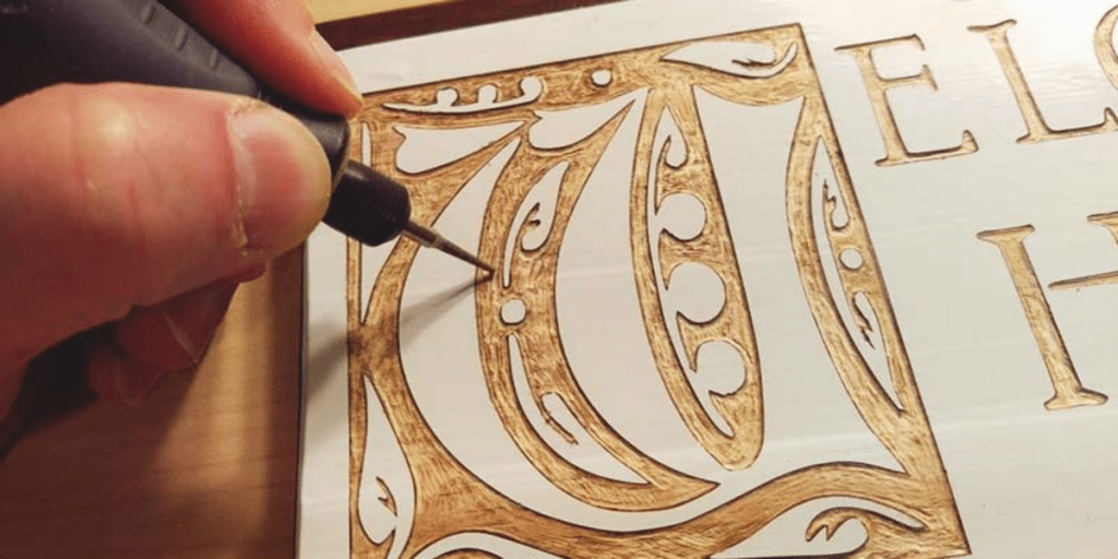 Artistic Wood Carvings with Dremel